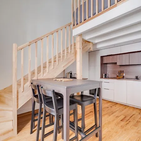 Apartment O Duplex Toulousain - Climatisation, Wifi, Netflix *