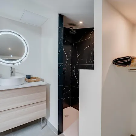 O Duplex Toulousain - Climatisation, Wifi, Netflix Apartman