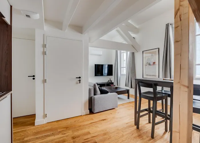 O Duplex Toulousain - Climatisation, Wifi, Netflix * טולוז